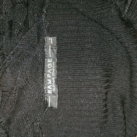 Rampage top - Picture 4 of 7